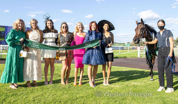 Girl power (image Western Racepix)