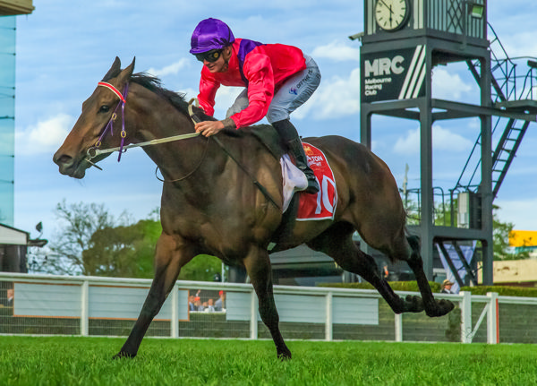 Lempicka opens her stakes account (image Grant Courtney)