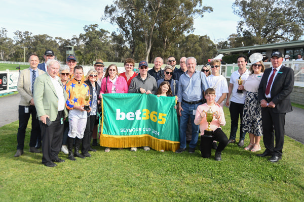 Big fan club (image Brett Holburt/Racing Photos)