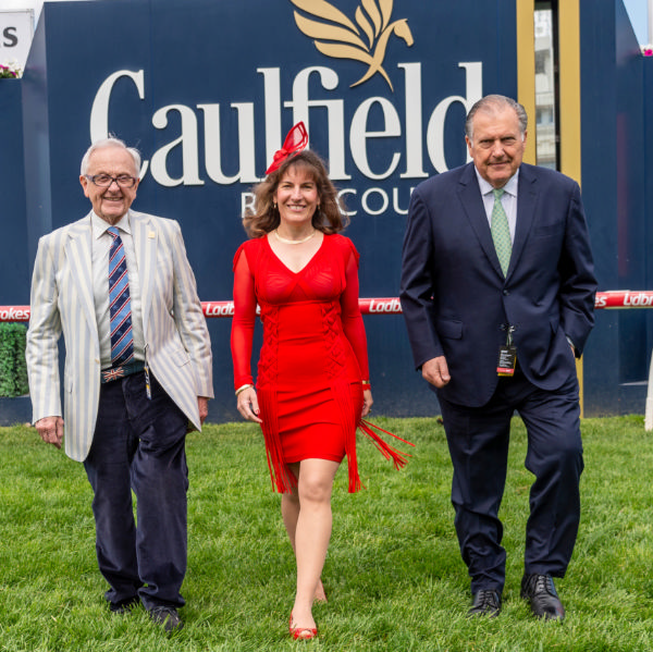 Tony Cavanagh, Linda Klarfeld and John Messara - image Bronwen Healy