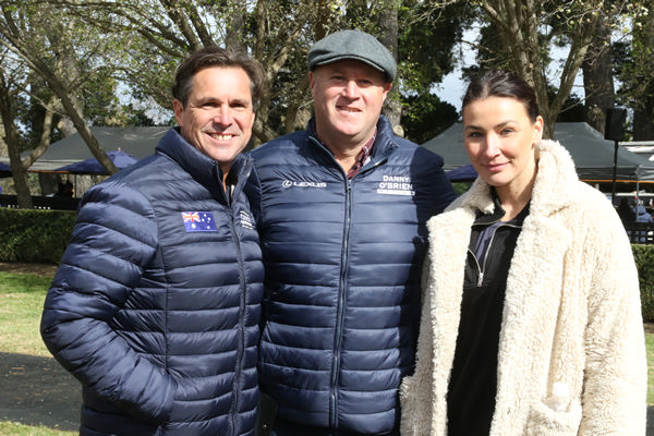 Antony Thompson with Nina and Danny O'Brien, who trained Russian Camelot.  
