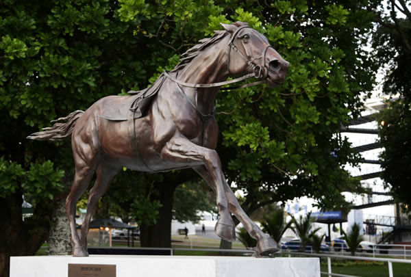  The Bonecrusher statue at Ellerslie Racecourse.- image Trish dunnell
