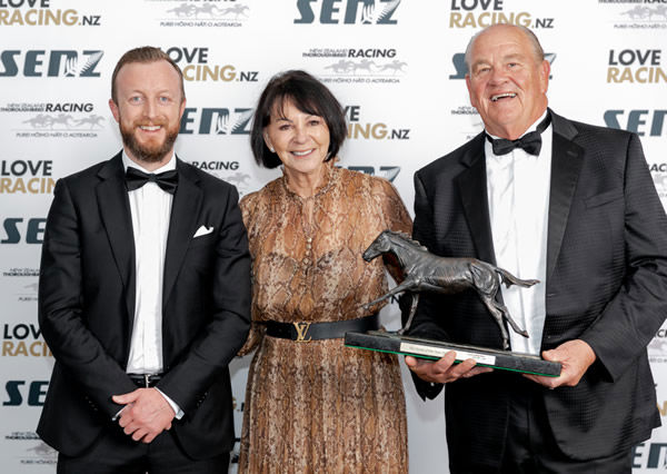 Brendan and Jo Lindsay, owners of multiple Group One winner Probabeel, receive her New Zealand Thoroughbred Horse of the Year award from Racing Minister Kieran McAnulty (left). Photo: Nicole Troost