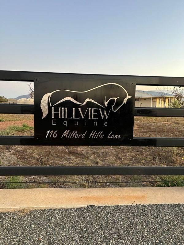 Click here to find out more about Hillview Equine and the services offered. 