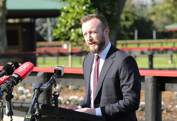 Minister for Racing Kieran McAnulty addresses the crowd at New Zealand Bloodstock’s Karaka complex. Photo: Trish Dunell