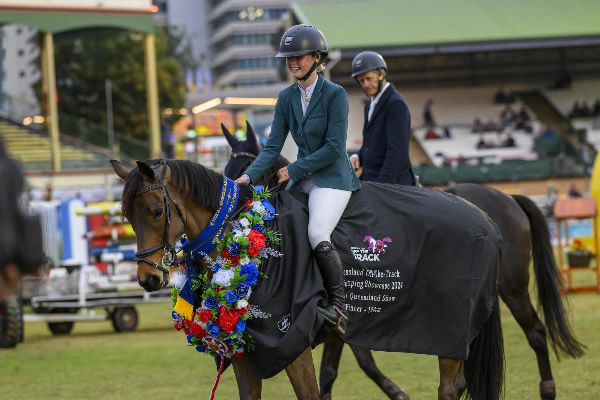 Makaylah Fenwick and Grace and Glory win 2024 Thoroughbred Showcase 1.20 at EKKA - image Michael McInally 