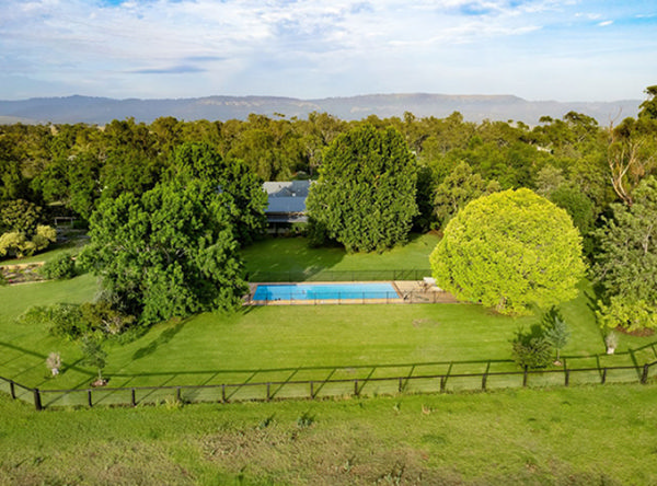 Redbank Estate, click for more information and bookings.