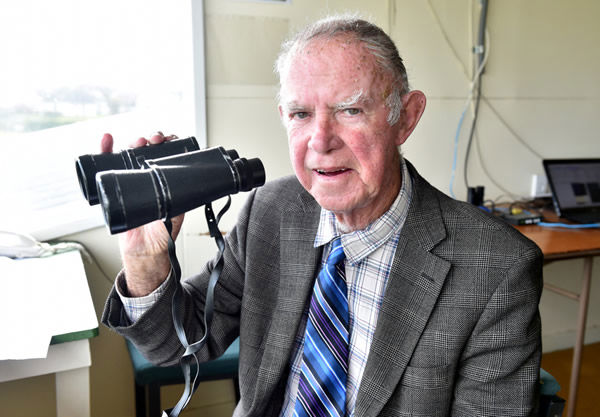 Former racing journalist, handicapper, judge, and administrator Stewart McGrail has died. Photo: Race Images