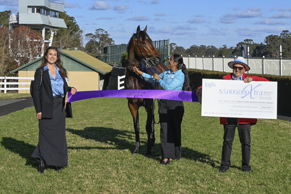 Aloysius collected a $100,000 bonus for his win - image Bradley Photography