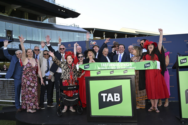 Myracehorse owners have cause to celebrate! - image Bradley Photography 