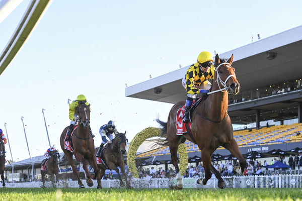 Ears Pricked - Autumn Glow Wins The G2 Theo Mark Stakes - Image Bradley Photos