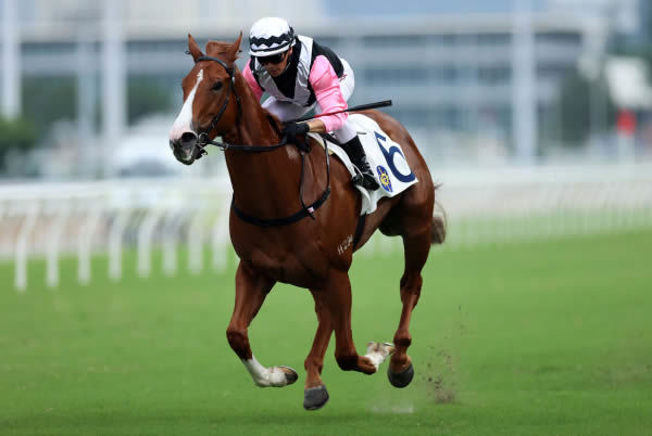 Beauty Waves wins the G3 National Day Cup - image HKJC