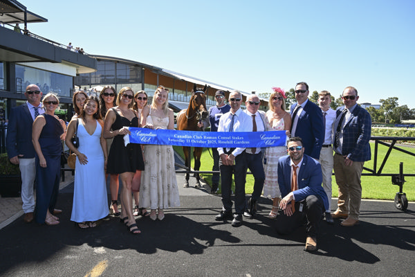 Hidden Motive has a big team of happy owners - image Bradley Photos