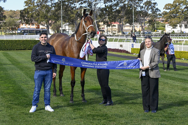 Kerber is a winner for B2B Thoroughbreds - image Bradley Photography