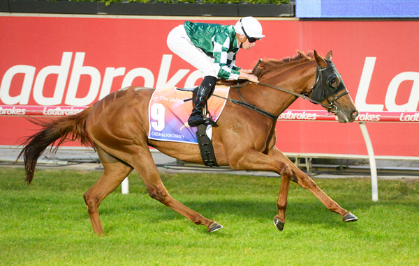 Lyrics 'n' Song scores at Cranbourne - image Brett Holburt / Racing Photos