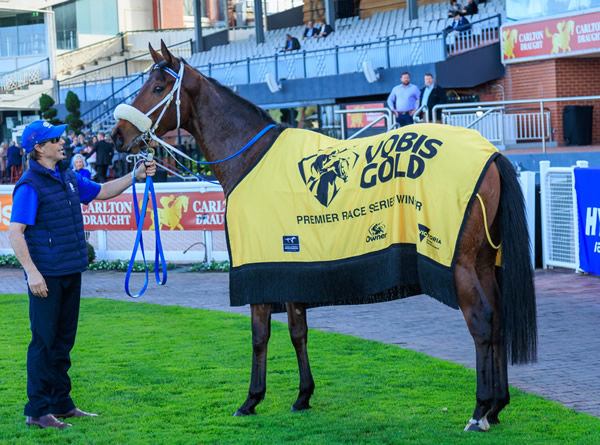 Mollynickers wins her first rug and it might not be her last! - image Grant Courtney