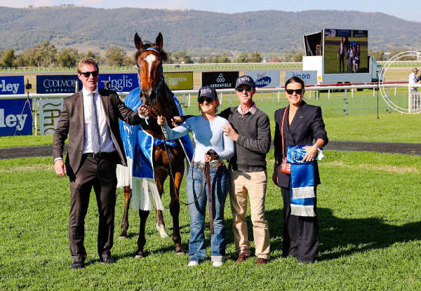 Overfull wins the Inglis Scone Challenge - image Scone Race Club  