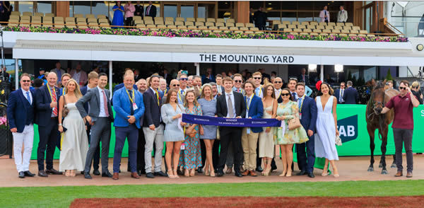 Schwarz had a big team of owners in attendance -  image Grant Courtney