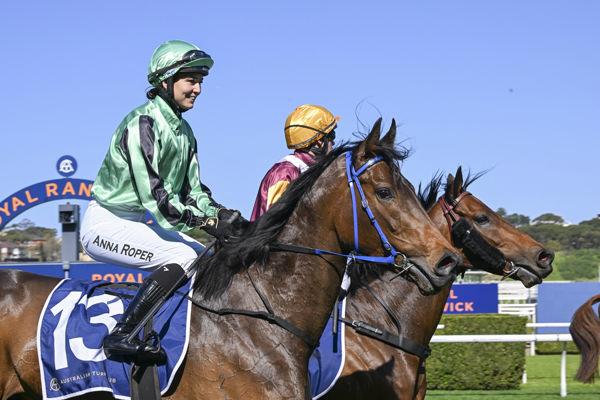Shohisha and Anna Roper are a winning team - image Bradley Photography