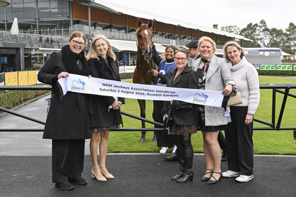 The Novelist owners brave the winter chill - image Bradley Photography