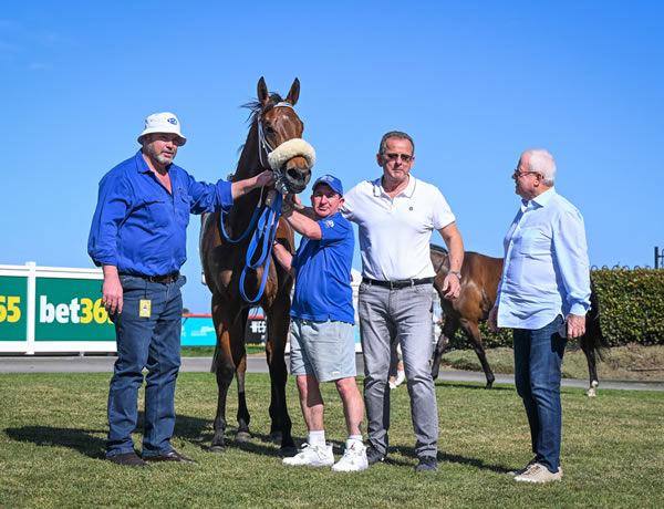 Time of My Life with Peter Moody and her breeder John Camilleri - image Reg Ryan / Racing Photos