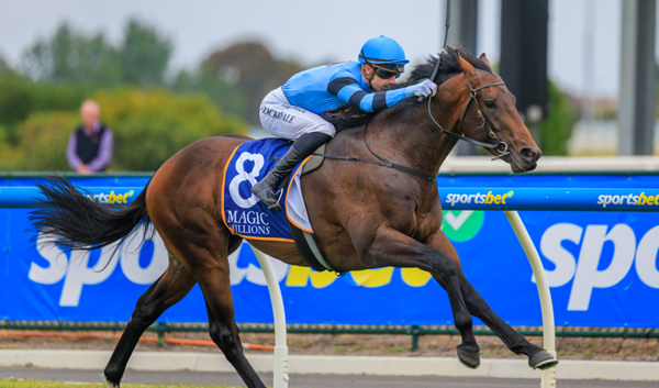 Unit Five wins by a space at Caulfield - image Grant Courtney 