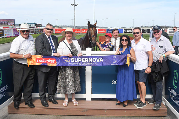 Happy Connections - Image Brett Holburt/Racing Photos